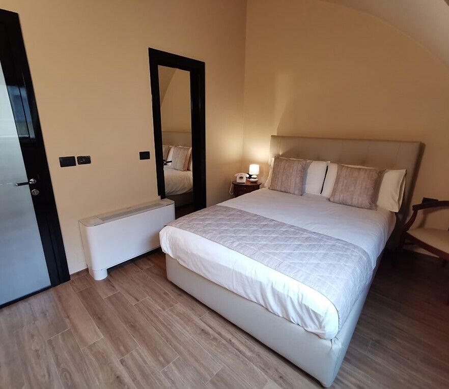 Hotel Valentino Du Parc Turin Room photo